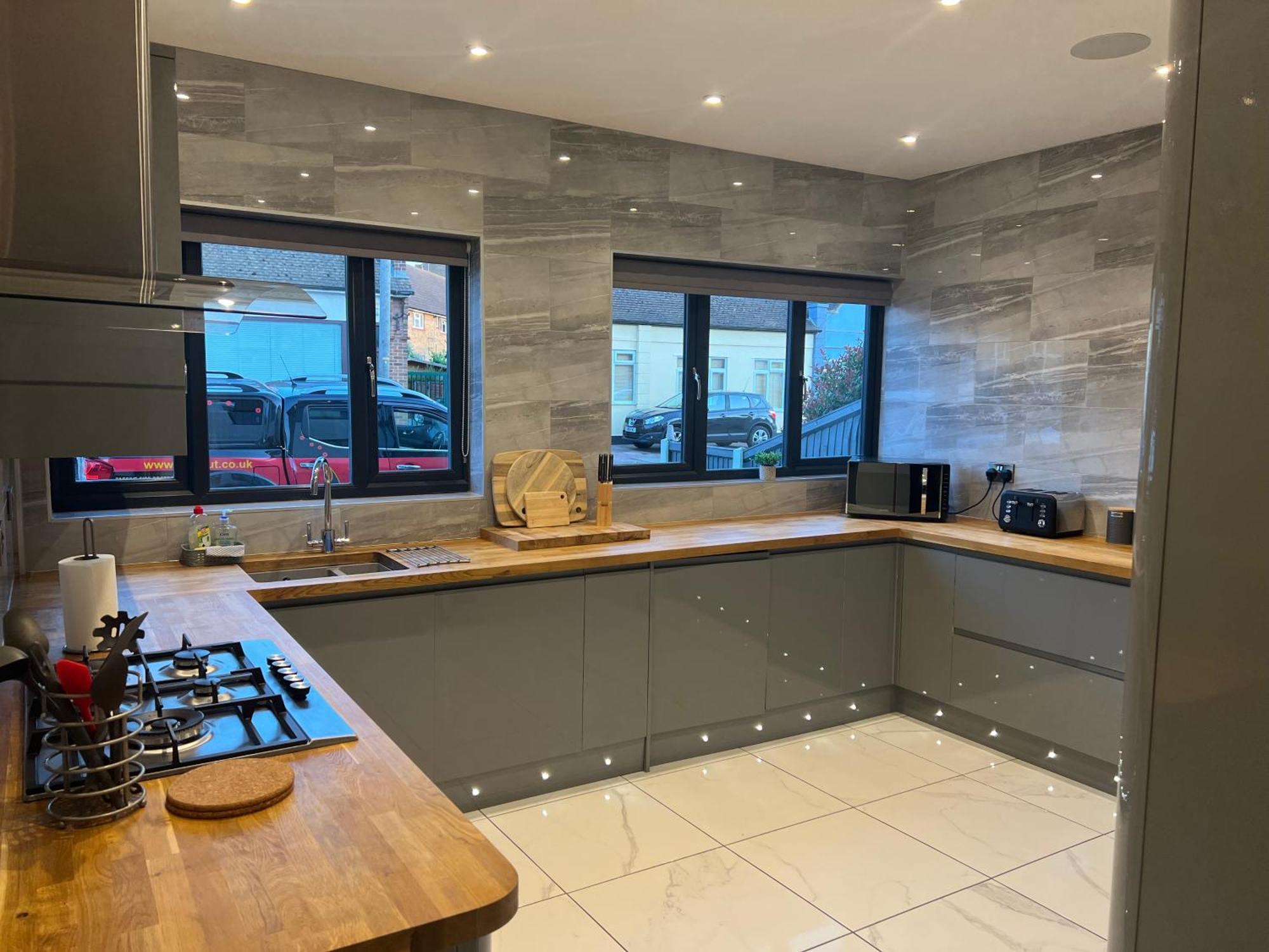 Broadway Beach Home With Hot Tub Herne Bay Esterno foto