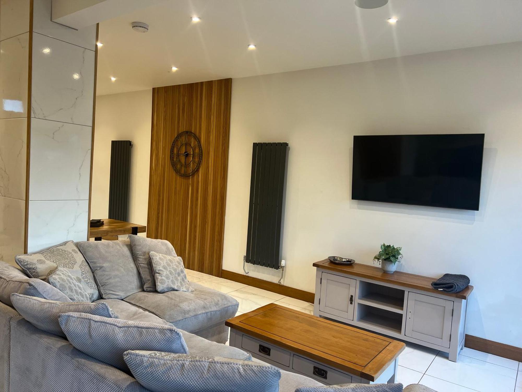 Broadway Beach Home With Hot Tub Herne Bay Esterno foto
