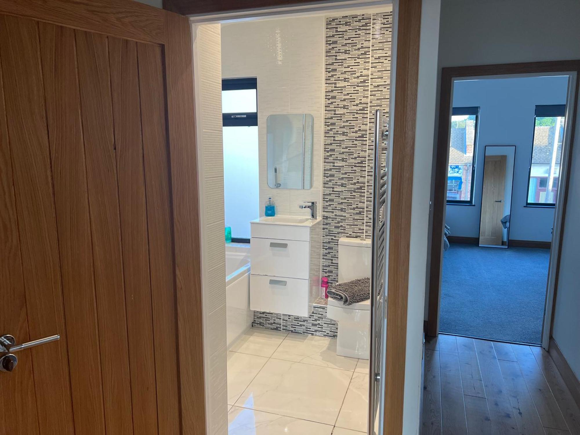 Broadway Beach Home With Hot Tub Herne Bay Esterno foto