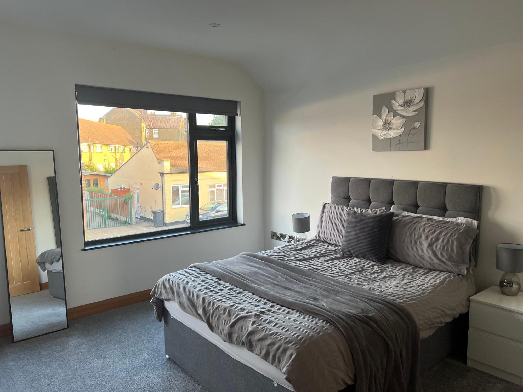Broadway Beach Home With Hot Tub Herne Bay Esterno foto